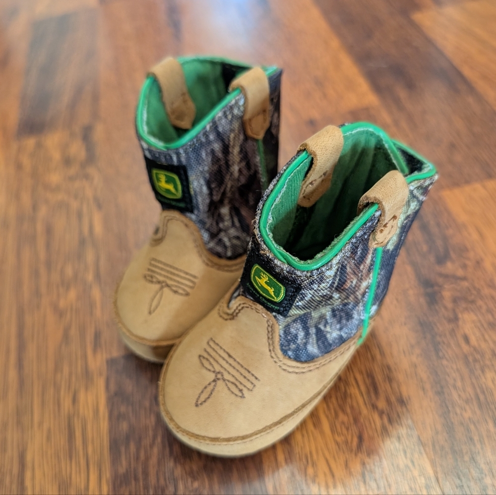 New In Box John Deere Johnny Popper Infant Boots with Brown and Green Camouflage